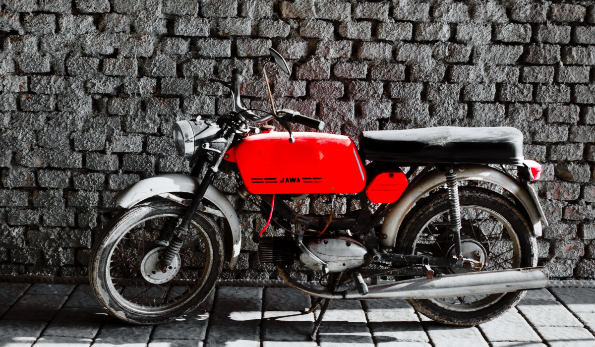 Vintage Motorcycles- International Jawa Yezdi Day