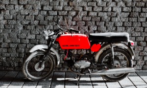 Vintage Motorcycles- International Jawa Yezdi Day